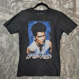 Bruno Mars Top Womens XS Black Concert Moonshine Jungle Tour Tshirt Grunge